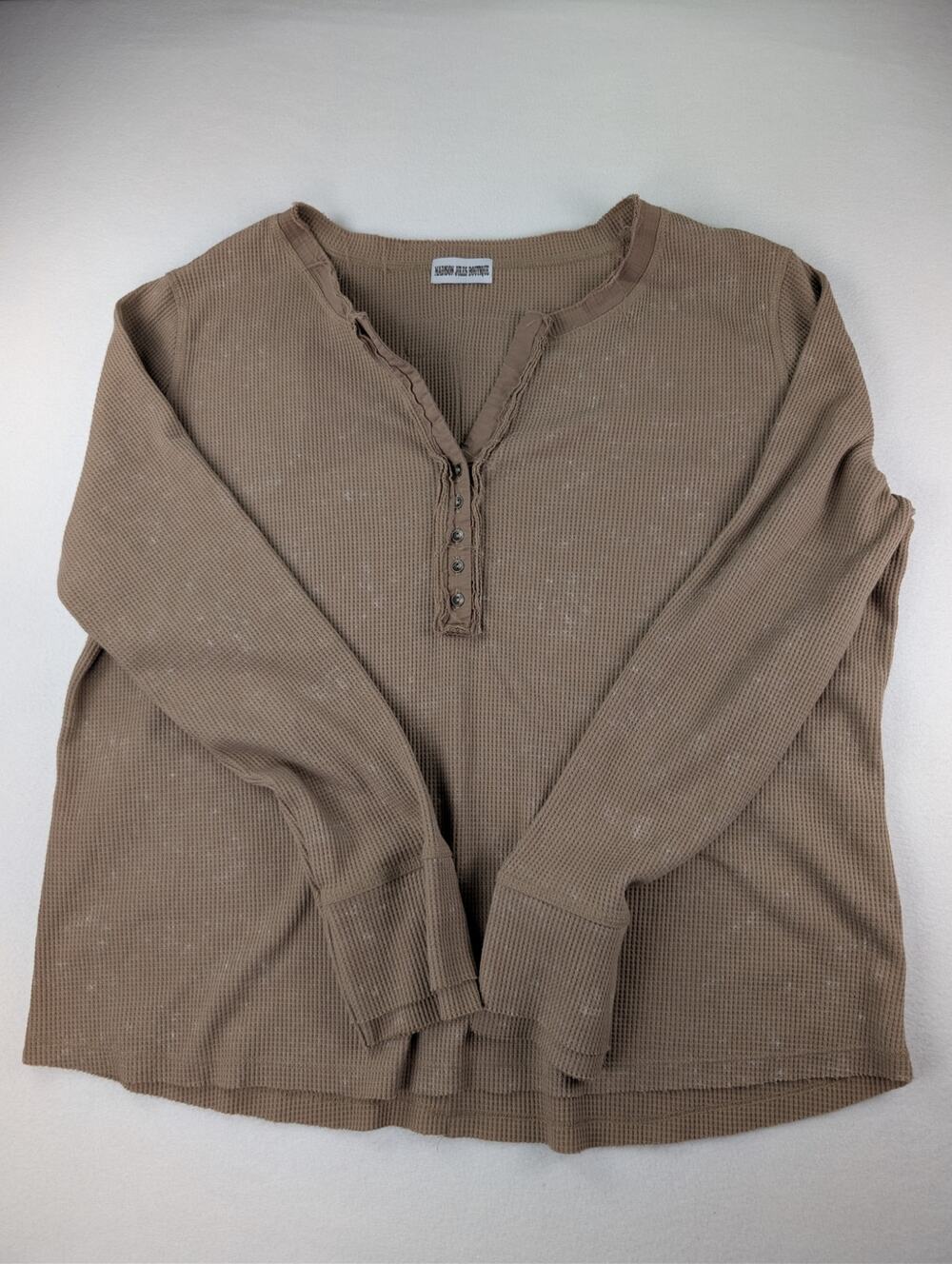Madison Jules Boutique XL Taupe Waffle Knit Henley Thermal Top Boho